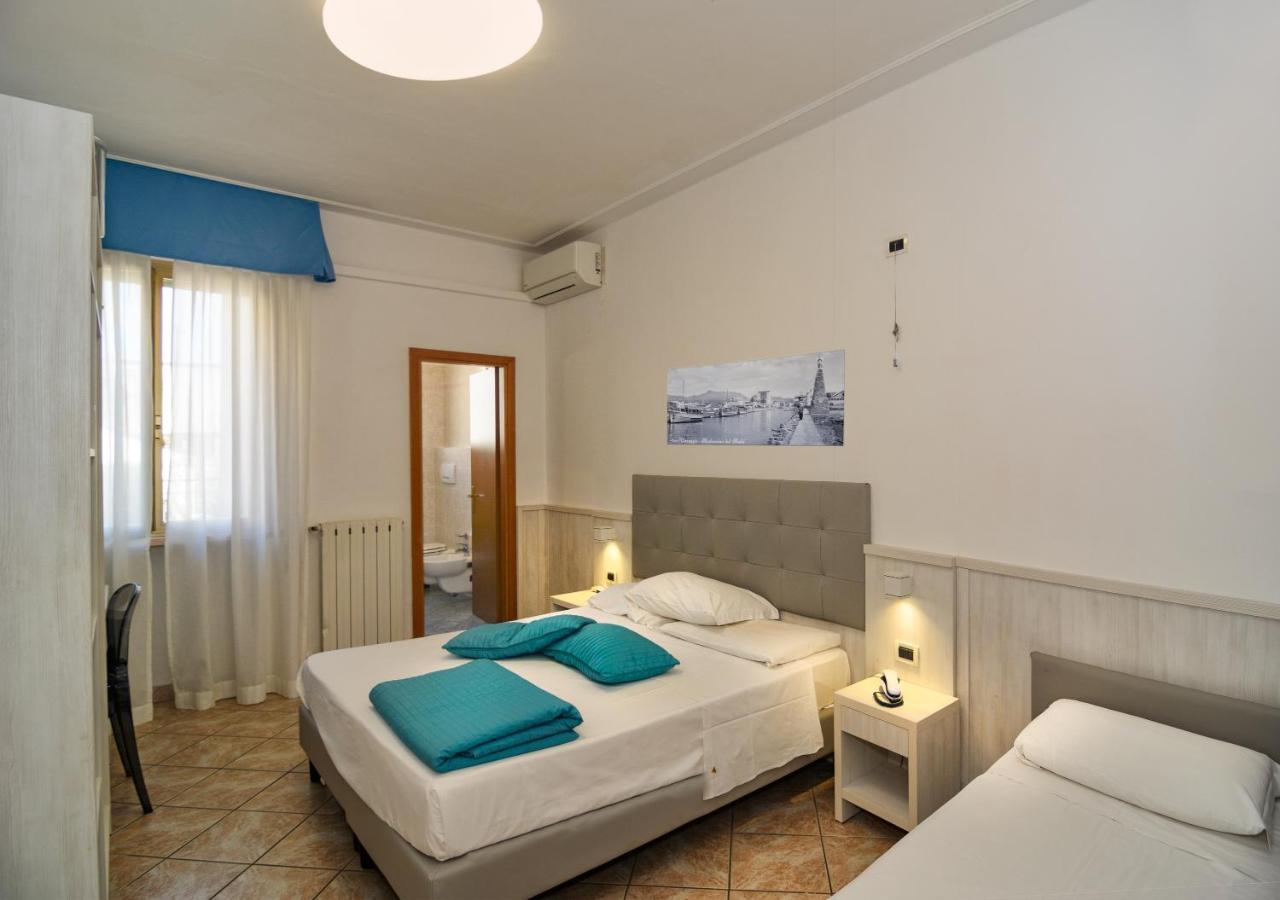 Hotel Bella Riviera Lungomare Viareggio Esterno foto