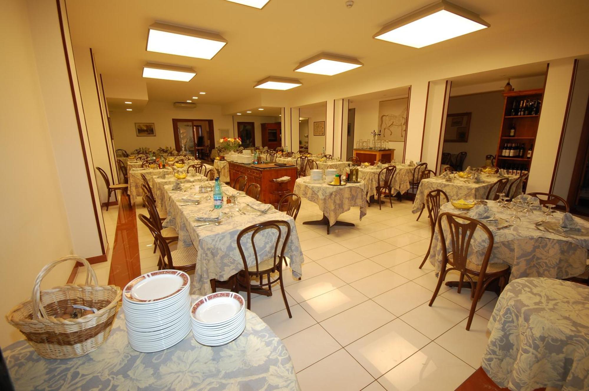 Hotel Bella Riviera Lungomare Viareggio Esterno foto