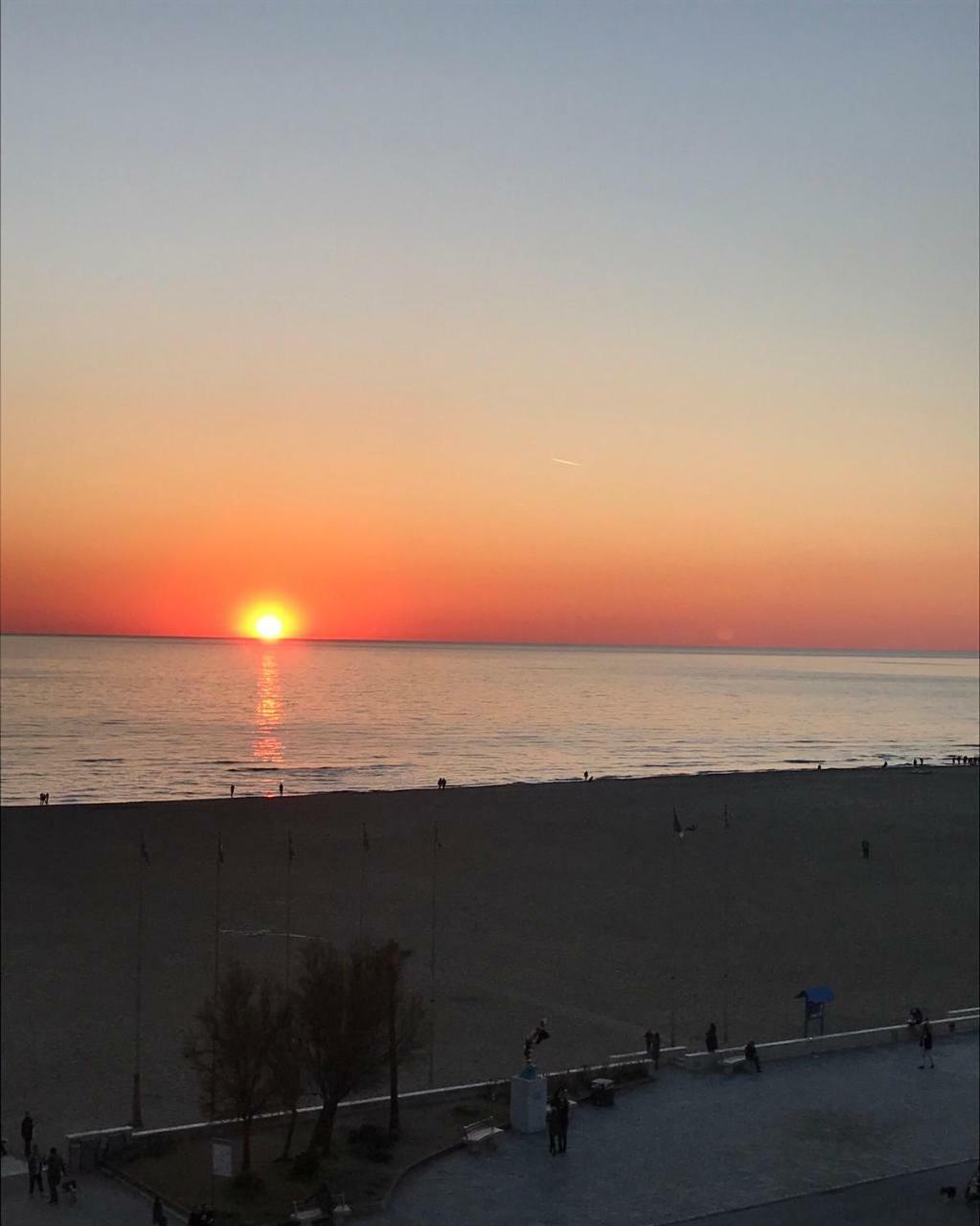 Hotel Bella Riviera Lungomare Viareggio Esterno foto
